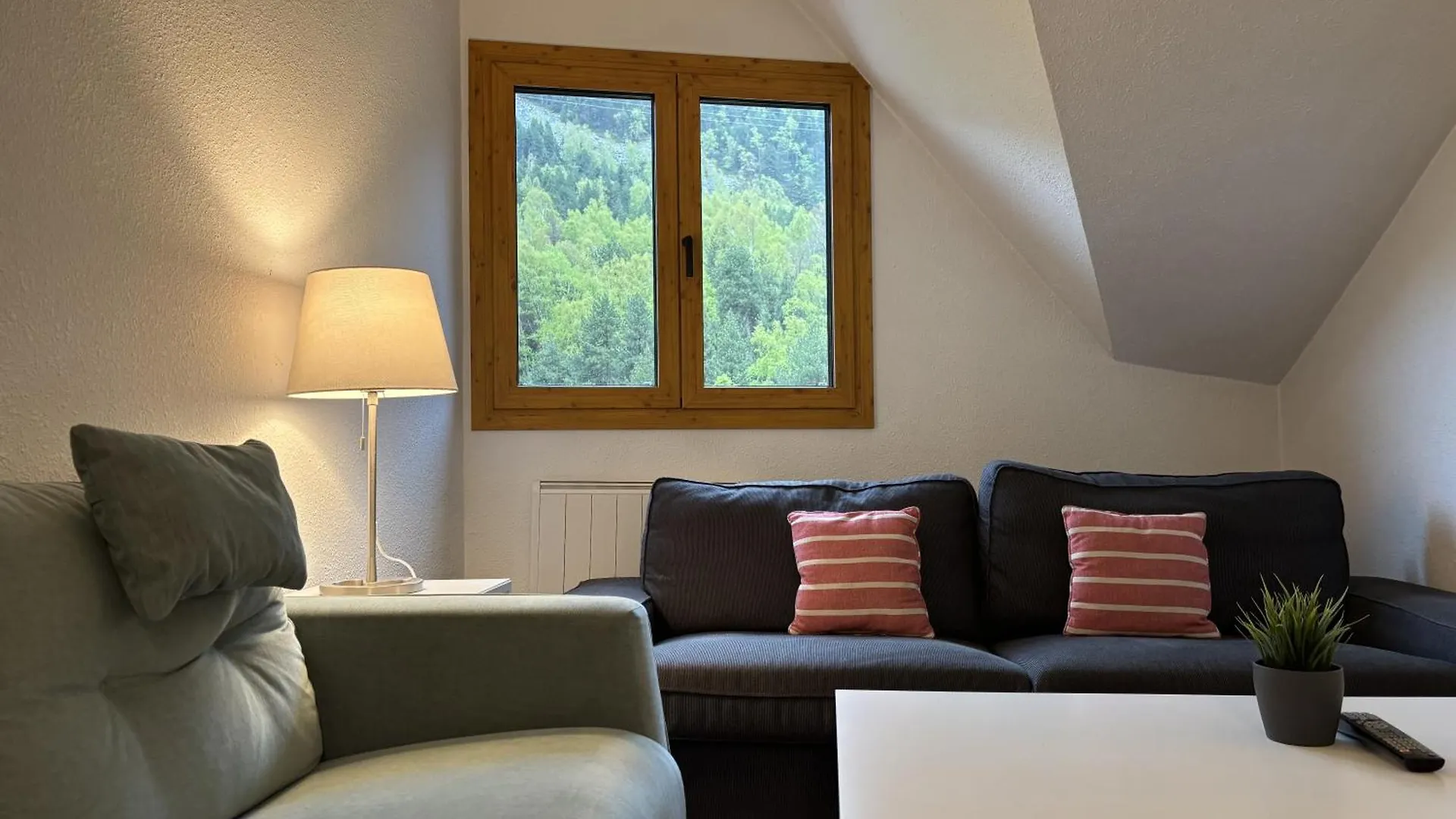 Lejlighed Atico Para 12 Personas Con Vistas Panoramicas I Andbnb Canillo